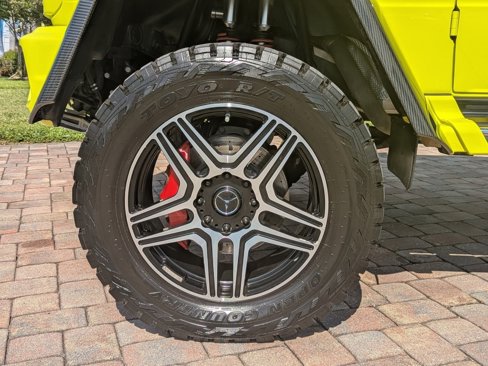 Used 2017 Mercedes-Benz G 550 Squared image 42