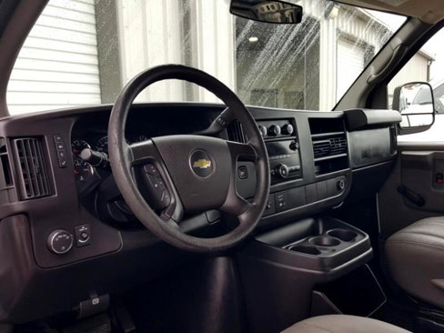 Used 2012 Chevrolet Express 3500 image 13