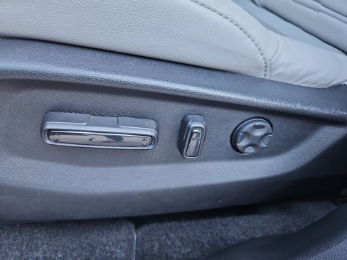 Used 2021 Honda CR-V EX-L image 12