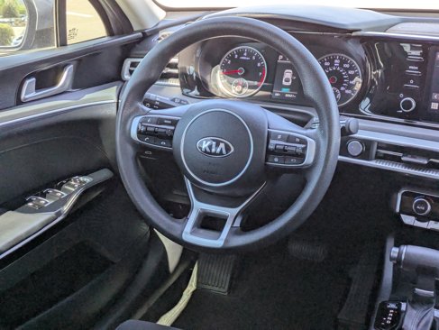 Used 2021 Kia K5 LXS image 15