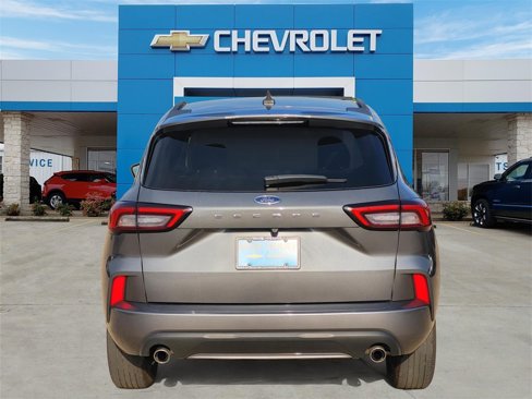 Used 2024 Ford Escape ST-Line image 5