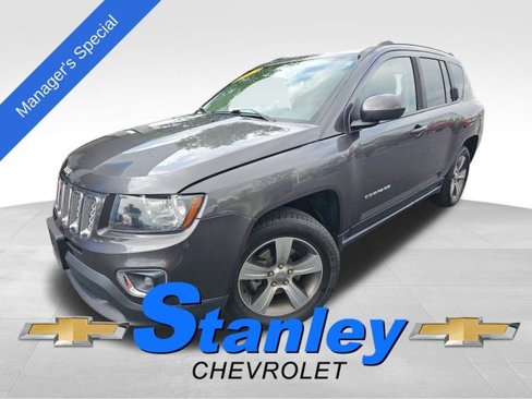 Used 2017 Jeep Compass High Altitude image 1