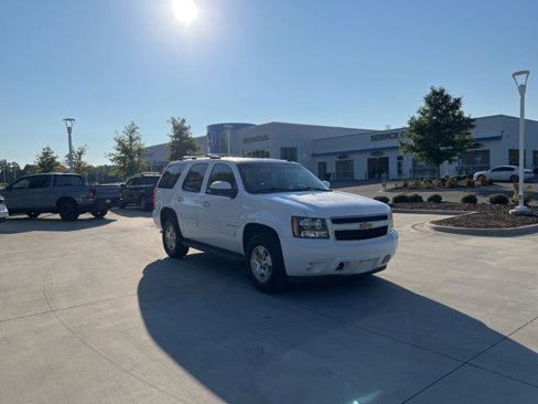 Used 2012 Chevrolet Tahoe LT w/ Luxury Package image 3