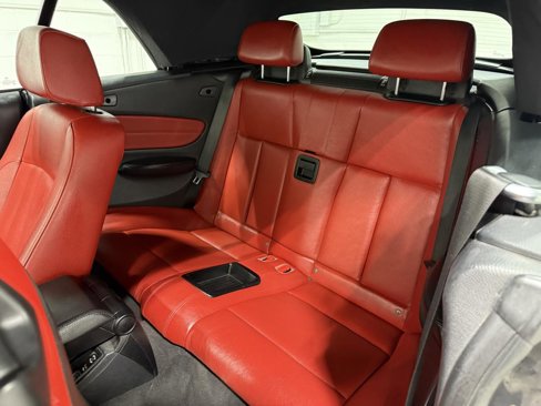 Used 2013 BMW 135i Convertible image 22
