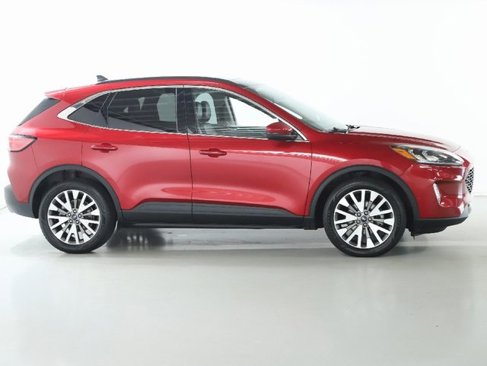 Used 2020 Ford Escape Titanium w/ Titanium Premium Package 2.0 image 11