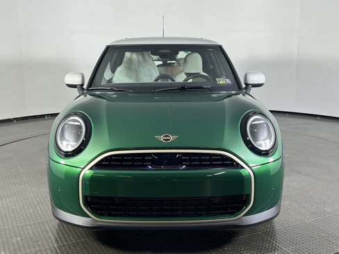 New 2026 MINI Cooper 2-Door Hardtop image 3