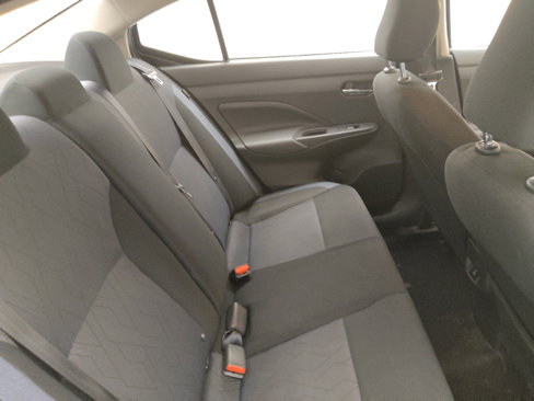Used 2023 Nissan Versa SV image 19