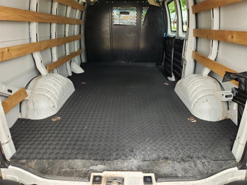Used 2023 GMC Savana 2500 w/ Driver Convenience Package image 30
