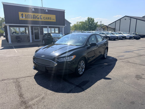 Used 2017 Ford Fusion S image 2
