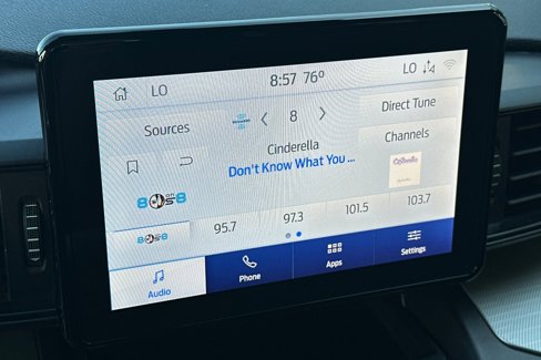 Used 2020 Ford Explorer XLT image 41