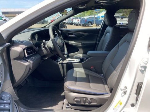 New 2025 Buick Envista Sport Touring w/ Convenience I Package image 10