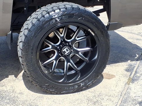 Used 2014 Chevrolet Silverado 1500 LTZ Z71 w/ LTZ Plus Package image 15