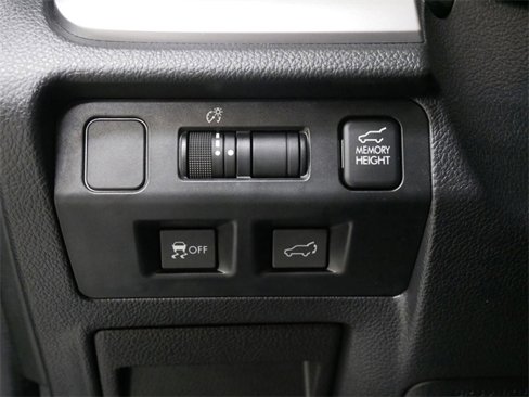 Used 2016 Subaru Forester 2.5i Limited w/ Popular Package #2 image 16