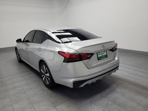 Used 2019 Nissan Altima 2.5 SL image 5