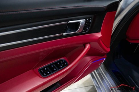 Used 2019 Porsche Panamera GTS w/ Premium Package Plus image 52