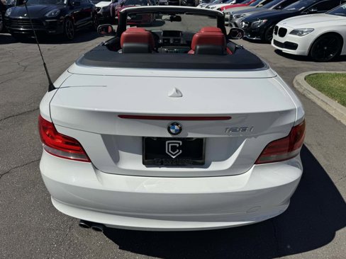 Used 2013 BMW 128i Convertible image 8