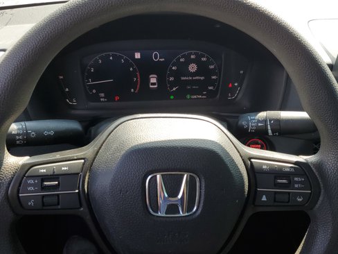 Used 2023 Honda Accord EX image 25