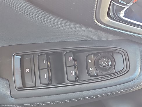 Used 2022 Subaru Forester Premium image 29