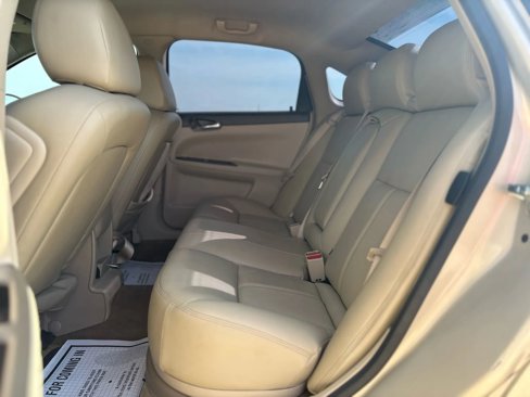 Used 2011 Chevrolet Impala LT image 10