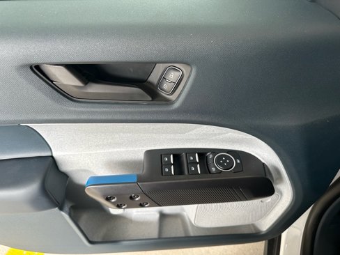 New 2025 Ford Maverick XLT w/ XLT Luxury Package image 18