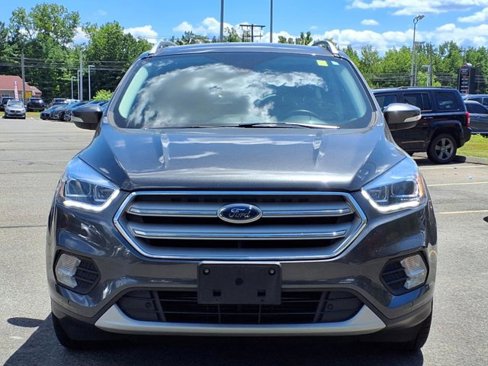 Used 2019 Ford Escape Titanium image 8