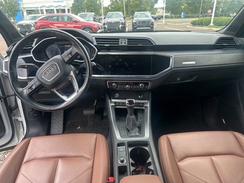 Used 2019 Audi Q3 2.0T Premium Plus image 8