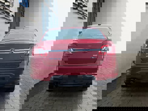 Used 2012 Ford Taurus SEL image 4