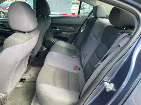 Used 2014 Chevrolet Cruze LT w/ Technology Package image 22
