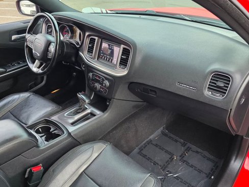 Used 2021 Dodge Charger SXT w/ Leather Interior Group image 9