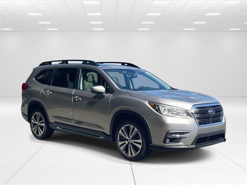 Used 2019 Subaru Ascent Limited image 1