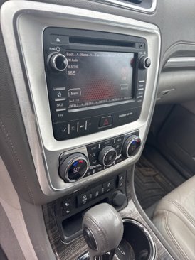 Used 2014 GMC Acadia SLT image 9
