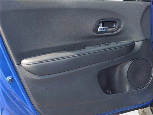 Used 2021 Honda HR-V Sport image 16