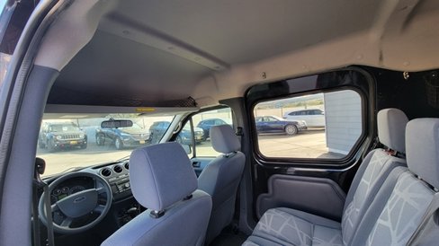 Used 2010 Ford Transit Connect XLT image 46
