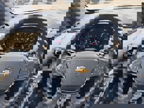 Used 2022 Chevrolet Traverse LT w/ LPO, Floor Liner Package image 11