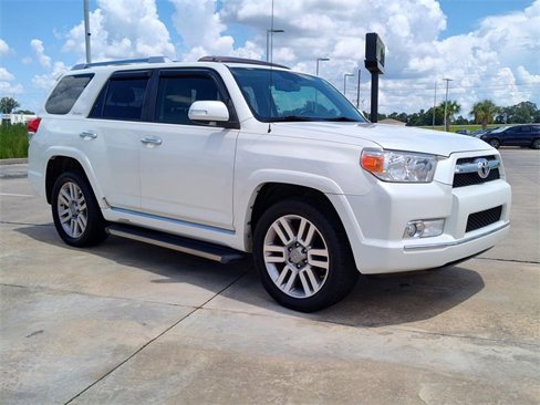 Used 2011 Toyota 4Runner Limited image 11