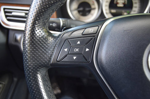 Used 2016 Mercedes-Benz E 350 4MATIC Sedan image 23