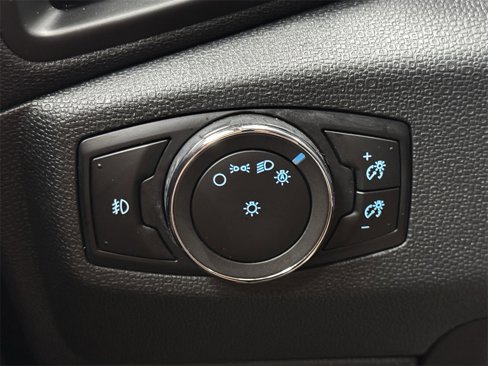 Used 2018 Ford EcoSport SE image 19