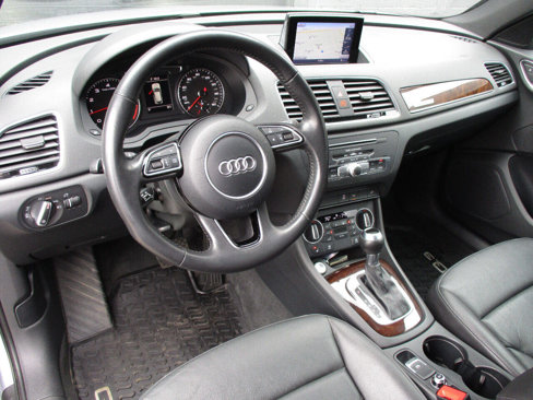 Used 2017 Audi Q3 2.0T Premium Plus w/ Premium Plus Package image 17