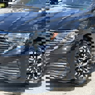 Used 2024 Volkswagen Jetta S image 8