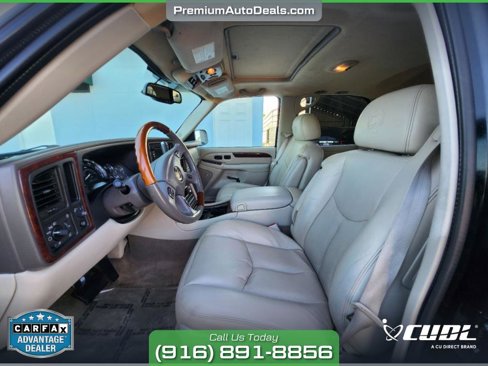 Used 2005 Cadillac Escalade AWD image 7