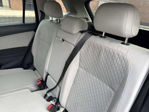 Used 2019 Volkswagen Tiguan S w/ Driver Assistance Package image 12