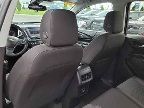 Used 2024 Chevrolet Equinox LT image 10