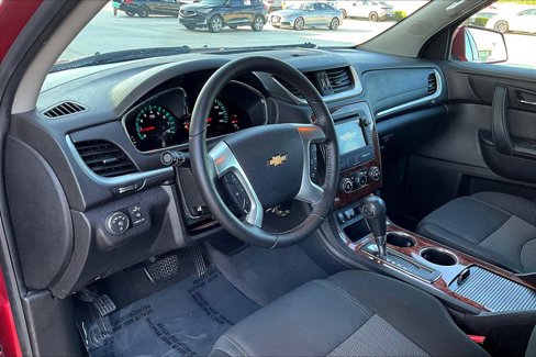 Used 2014 Chevrolet Traverse LT image 14