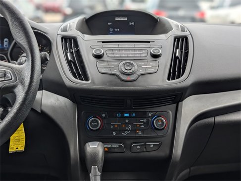 Used 2017 Ford Escape SE image 14