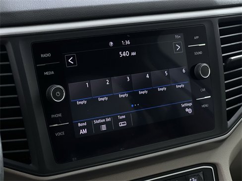 Used 2020 Volkswagen Atlas SE image 16