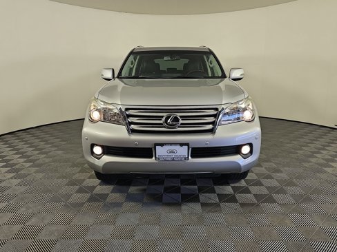 Used 2010 Lexus GX 460 image 5