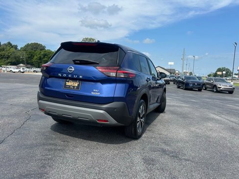 Used 2023 Nissan Rogue SV image 7