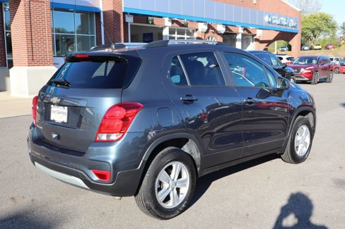 Used 2022 Chevrolet Trax LT w/ LT Convenience Package image 30