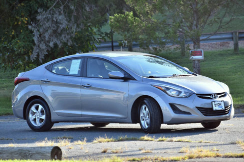 Used 2015 Hyundai Elantra SE image 4