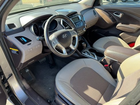 Used 2013 Hyundai Tucson GLS image 27